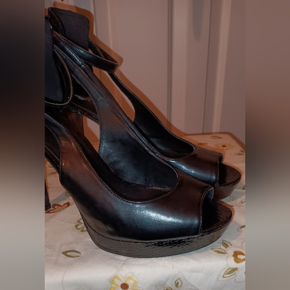 Nine West Heels - Picture 7 of 15